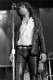 James Douglas Morrison 1943. december 8-án született Floridában, apja négycsillagos tábornok volt. Az intelligens és lázadó természetű fiúnak gyorsan elege lett a konszolidált életből és hátat fordított családjának. Az egyetemet némi irodalmi és filmes tanulmányok után otthagyta, s 22 évesen Ray Manzarek billentyűssel együttest alapítottak, a formációhoz Robbie Krieger gitáros és John Densmore dobos is csatlakozott.