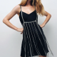 ZARA Gem dress 25 995 Ft 

Akkor leszel a legcsinosabb, ha egy ilyen feltűnő testékszer mellé már nem veszel fel más ékszert és különösebben feltűnő ruhákat sem. Hanyagold a mintákat, a rikító színeket és a különleges anyagokat, formákat akkor, ha testékszert viselsz, különben elveszik minden vonzereje!