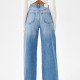 Bershka Bő szárú farmernadrág 9995 Ft