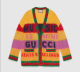 Gucci 100 brushed mohair caridgan 

Ilyen is van, de erre már nem is tudjuk, hogy mit mondjunk. Ez egyébként mellény változatban is kapható, ami pont ugyanilyen menő, csak nem 740 ezer forintba kerül, hanem kicsit olcsóbba.