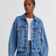  Pull &amp; Bear Ejtett vállú farmerdzseki 8995 Ft

Mindenki ezt az uniszex fazont hordta a '90-es években, most pedig újra kapható!
