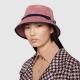 Gucci Corduroy velvet fedore hat in pink 

Kicsit körülnéztünk dizájner-tekintetben és mit találtunk, mily meglepő: a bizarr divatjáról híres Gucci weboldalán van is egy elrettentő, kord anyagú halászsapka, ami pont ugyanannyiba kerül, mint a jelenlegi magyar minimálbér. Kész üzlet megvenni!