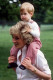 Azt nem tudni, Harry mit gondol pontosan édesanyja rejtélyes és hirtelen halálának körülményiről, ám az biztos, hogy a herceg maga is nyomozni kezdett az ügyben Paul Burrell, Diana egykori komornyikja szerint. Ám Harryt a királyi család leállította, állítólag azért, hogy a herceg ne tépje fel a múlt sebeit, hiszen lehet, hogy olyan mélyre ásott volna, ami igen nyomasztóan hatott volna rá…