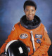 Mae Jemison: az első afro-amerikai nő az űrben