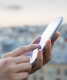 2. TÖBBET LÓG A TELEFONJÁN. Azt vetted észre az utóbbi időben, hogy folyamatosan a telefonját nyomkodja? Ha csak nem többet kell dolgoznia, eléggé gyanús, hogy valakivel chatel. Ha erre gyanakszol, kérdezz rá.