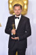 Oscar, a nagybácsi

Az Oscar-díj eredeti neve valójában Academy Award of Merit. Bár a becenév története nem teljesen tisztázott, úgy tartják az Akadémia egykori könyvtárosának, majd ügyvezető igazgatójának, Margaret Herricknek tűnt fel, hogy a szobor Oscar bácsikájára hasonlít. Amint ez kiderült, kollégái elkezdték így hívni a szobrot, a hatodik díjátadón pedig Sidney Skolsky, hollywoodi rovatvezető is már a becenevet használta, végül 1939-ben a díj hivatalos elnevezését is Oscarra változtatták.