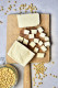 TOFU. Ugyan mit árthat nekünk a tofu? Nos, idegessé és nyugtalanná tehet! A tofu ugyanis úgynevezett tripszineket tartalmaz, amelyek megnehezítik az emésztést. Ráadásul réz is van benne, ami szintén elősegítheti a nyugtalanságot. Tofu helyett ma már sokan miso-t (ejtsd: miszo - a szerk.) ajánlanak, ami egy szójababból/árpából/rizsből készült erjesztett paszta. Sokkal könnyebb megemészteni is.