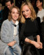 Maya Hawke nem csupán modellként, de színésznőként is megállja a helyét anyjához hasonlóan: a lány a Stranger Things című sci-fi-horror sorozatban vált igazán ismerté, de 2017-ben még a Calvin Klein nevű világmárka is felfigyelt rá, hiszen Mayát választották akkori kampányuk arcává. 