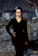 Christina Riccit így ismerte meg a világ 1991-ben, amikor 11 évesen világhírűvé vált Wednesday Addams karakterének megformálása miatt. A cuki kislány remekül hozta a szerepet, így nem meglepő, hogy hamar kapta az újabb szerepeket is, például a Casper, valamint a Tegnap és ma című ifjúsági filmekben.