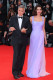 Amal Clooney a 2017-es Velencei Filmfesztiválon 

Nehéz lenne elfelejteni Amal Clooney levendulaszínű Atelier Versace ruháját, amiben végigvonult a Velencei Filmfesztiválon. 