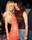 Lindsay Lohan és Paris Hilton

Lindsay és Paris egykor közeli barátnők voltak, többször is lencsevégre kapták őket egy-egy hollywoodi buliban. Azonban a barátságuk megromlott a hűtlenséggel és rivalizálással kapcsolatos pletykák miatt, mivel állítólag Lindsay randizott Paris exbarátjával. Ez teljesen lerombolta barátságukat, bár nemrégiben Paris elárulta, hogy gratulált Lindsay esküvőjéhez, a köztük lévő egykor szoros barátság valószínűleg már sosem lesz a régi.