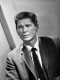 A sorozat az 1960-ban forgatott A hét mesterlövész című  westernnel szakadt meg, s egyben megkezdődött Bronson színészi pályafutásának második szakasza, amikor már nagynevű rendezők szuperprodukcióiban szerepelt, igaz, továbbra is epizódszerepeket alakítva. A halál ötven órája című, világháborús témájú filmben azonban már komoly szerepet kapott csakúgy, mint az ugyancsak a II. világháborúban játszódó A piszkos tizenkettőben.