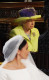 Erzsébet nyilvánosan soha nem fejtette ki a véleményét Meghan ruhájával kapcsolatban, unokatestvérében, Lady Elizabeth Ansonban azonban megbízott annyira, hogy elárulja neki, mit is gondol valójában a méregdrága Givenchy darabról.
 