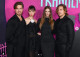 A filmben a főszerepet Cole Sprouse játsza, akit barátnője Ari Fournier, ikertestvére Dylan Sprouse, valamint sógornője, Palvin Barbi is elkísérte.