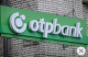 A csalók most olyan levelet kapnak az OTP Bank nevében, hogy frissítenünk kell az pénzintézet alkalmazását.