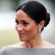 Meghan Markle sosem volt a kirívó, harsány és élénk színekben pompázó ruhadarabok szerelmese, a brit királyi család tagjaként pedig az évek során stílusa még tovább finomodott. S bár a famíliának mostanra hátat fordított, kiváló ízlése a régi maradt.