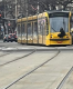 A Jóvanazúgy! elnevezésű csoportban osztottak meg egy képet, amin az látható, hogy egy tini felkapaszkodott a 4-es villamos hátuljára. A feltöltő azt írta, hogy az illető nem fért fel, bár az is lehet, hogy a bliccelés extrémebb módját választotta.