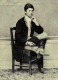 Petőfi Zoltán 1867-ben csatlakozni akart egy vándorszínész csapathoz, Csaby Imre igazgató azonban nem vette őt fel, így a fiatal fiú Mezőtúrra vándorolt, és beállt az ott működő társulatba. Időközben magántanuló lett belőle, majd 1867 áprilisában Debrecenben színésznek állt, mindössze 30 forintnyi havi fizetésért. Nem volt azonban ebben a szakmában olyan tehetséges, mint szerette volna: gyakran át is aludta a próbákat, az igazgató pedig csak azért nézte el Zoltán lustaságát, mert Petőfi Sándor fia volt.