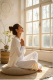1. Öngondoskodás („Self-care”) - A boldogabb emberek időt szánnak magukra: lehet ez egy séta, olvasás, fürdő, meditáció vagy testmozgás. Ez segíti a regenerálódást és feltöltődést – lényeg, hogy olyan tevékenység legyen, ami igazán jót tesz nekik.