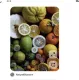 Citrusfélék

A narancs, a grépfrút és a citrom rendkívül gazdagok C-vitaminban, amely nélkülözhetetlen a szervezet kollagéntermeléséhez. Mivel a kollagén a hajszálakat felépítő fehérjék szerves része, a citrusfélék közvetlenül segítik az erős hajszerkezet kialakulását.