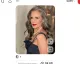 Andie MacDowell

Legyen szó a természetes göndör fürtjeiről vagy beszárított, sima hajról, Andie MacDowell a védjegyévé tette az ősz tincseit. Hasznos tipp, hogy ha éppen növeszted le a festéket, próbálj ki a MacDowelléhez hasonló, enyhén szabálytalan választékot, amellyel elmoshatod a határvonalat a lenövés és az alapszín között.