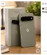 1. Google Pixel 11 Pro XL

A Google aktuális csúcsmodellje, a Pixel 11 Pro XL, elsősorban a számítógépes fotózás terén erős. 50 megapixeles főkamerát, 48 megapixeles ultraszéles látószögű kamerát és 48 megapixeles, 5×-ös teleobjektívet kapott. A Guardian tesztje szerint a készülék egyik legnagyobb erőssége a kiváló kamerarendszer, különösen a portrék, az éjszakai fotózás és a nagyítás terén.