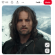 Viggo Mortensen

Viggo Mortensen csak azután csatlakozott A Gyűrűk Ura trilógia forgatásához, hogy a munka már elkezdődött. Eredetileg Stuart Townsend kapta volna Aragorn szerepét, ám végül túl fiatalnak ítélték, és a forgatás előtti napon menesztették. Mortensen beugróként érkezett, és saját bevallása szerint teljesen felkészületlennek érezte magát. „A többiek már hetek, sőt hónapok óta készültek a monumentális trilógia forgatására, én pedig hirtelen a semmiből csöppentem bele az egészbe. Ráadásul soha nem kerültem még olyan helyzetbe, hogy egy másik színészt váltsak le” – mesélte később. Minden kétsége ellenére Mortensen tökéletesen hozta Aragorn karakterét: karizmatikus, hiteles és érzelmileg mély alakítása meghatározó lett a filmek hangulatában. A nézők azonnal megszerették, alakítása pedig azóta is ikonikus, elválaszthatatlan a karaktertől. 
