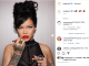 Rihanna divatbirodalma újabb mérföldkőhöz érkezett: a sokoldalú művésznő a Savage x Fenty legfrissebb kollekciójában mutatta meg, hogyan képzeli el az esküvő éjszakájára szánt fehérneműket – áttetsző, púderrózsaszín tangában és hozzá illő, alig takaró fűzőben pózolt egy pikáns hangulatú fotósorozatban.