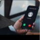 5. Rossz tapasztalataid voltak - Lehet, hogy régebben csalódások, kellemetlen hívások vagy akár telefonos átverések értek. Ezek a negatív élmények nyomot hagynak, és a tudatalatti önvédelem miatt egyszerűen nem akarsz újra hasonló helyzetbe kerülni. Így az elutasítás nem félelem, hanem önvédelem — egy ösztönös módja annak, hogy megóvd magad a stressztől.