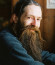 Aubrey de Gray&nbsp;gerontológus még ennél is tovább ment, a szakértő azt állítja, hogy az első ember, aki 1000 évet fog élni, már megszületett. Az 56 éves kutató jelenleg egy új szövet-javító, regeneráló stratégián dolgozik, ami megfiatalítaná az emberi testet és határtalan életidővel ajándékozná meg.
