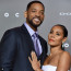 A rossz nyelvek szerint a sztárpár számos hullámvölgyet élt már meg együtt, sőt állítólag egy időben szét is költöztek. Most azonban színre lépett egy harmadik fél, aki váltig állítja, hogy Jada Pinkett megcsalta világhírű férjét, mégpedig éppen vele.

