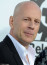 Bruce Willis - A szakmában csak a lelkiterror mestereként emlegetik. Szinte mindig mosolyog, de ha nem tetszik neki valami, akkor átvált lélekgyilkos üzemmódba. Nagyon durván meg tud alázni másokat. Bruce Willis - A szakmában csak a lelkiterror mestereként emlegetik. Szinte mindig mosolyog, de ha nem tetszik neki valami, akkor átvált lélekgyilkos üzemmódba. Nagyon durván meg tud alázni másokat.