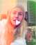 Ha csak ezt a videót látnánk, talán meg sem tudnánk mondani, ki szerepel benne. Kész szerencse, hogy Heidi Klum, a másik szupermodell osztotta meg, így könnyen be tudjuk azonosítani.
