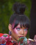 Még a sminkelésben profi Rihanna is bepróbálkozott ezzel a trenddel, azonban még az ő csodaszép barna bőrén sem volt túl szép látvány. Még a sminkelésben profi Rihanna is bepróbálkozott ezzel a trenddel, azonban még az ő csodaszép barna bőrén sem volt túl szép látvány.