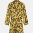 Versace Barocco print silk dressing gown (selyem köntös) 1195 euró
Versace Barocco print silk dressing gown (selyem köntös) 1195 euró 