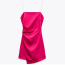 ZARA Satin dress with rhinestone straps 9995 Ft
Ha az idei ősz legmenőbb színe, a fukszia pink megtetszett, akkor ne hagyd ki ezt a szuper szexi ruhát - most landolt az üzletekben!
ZARA Satin dress with rhinestone straps 9995 Ft
Ha az idei ősz legmenőbb színe, a fukszia pink megtetszett, akkor ne hagyd ki ezt a szuper szexi ruhát - most landolt az üzletekben!