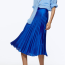 ZARA Pleated satin finish skirt 9995 Ft
ZARA Pleated satin finish skirt 9995 Ft