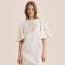 Mango Embroidered cotton dress 19 995 Ft
Mango Embroidered cotton dress 19 995 Ft