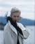Kim Novak az ötvenes évek második felében és a hatvanas évek elején mint a Columbia első számú erotikus attrakciója hódított a filmvásznon. Első jelentős alakítását Otto Preminger kábítószer-témájú Az aranykezű emberében (1955) nyújtotta, s még ebben az évben Joshua Logan Piknikjében is sikere volt.
Kim Novak az ötvenes évek második felében és a hatvanas évek elején mint a Columbia első számú erotikus attrakciója hódított a filmvásznon. Első jelentős alakítását Otto Preminger kábítószer-témájú Az aranykezű emberében (1955) nyújtotta, s még ebben az évben Joshua Logan Piknikjében is sikere volt.