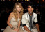 Taylor Swift és Joe Jonas: Míg 2008-ban még boldogok voltak együtt, egyik pillanatról a másikra szakítottak, mindezt sok-sok érzelmes dalban kifejezve. Úgy tűnik azonban, hogy az idő mindkettőjüknek jót tett, hiszen egyáltalán nem gondolnak a másikra haraggal, sőt, baráti viszonyt ápolnak egymással. A szakítás után egy dupla randira is elmentek együtt, akkor Swift Calvin Harris oldalán, Jonas pedig Gigi Hadid párjaként jelent meg. Amikor pedig megszületett Joe Jonas és Sophie Turner közös gyereke, Taylor Swift még üdvözlő ajándékokat is küldött a picinek.
Taylor Swift és Joe Jonas: Míg 2008-ban még boldogok voltak együtt, egyik pillanatról a másikra szakítottak, mindezt sok-sok érzelmes dalban kifejezve. Úgy tűnik azonban, hogy az idő mindkettőjüknek jót tett, hiszen egyáltalán nem gondolnak a másikra haraggal, sőt, baráti viszonyt ápolnak egymással. A szakítás után egy dupla randira is elmentek együtt, akkor Swift Calvin Harris oldalán, Jonas pedig Gigi Hadid párjaként jelent meg. Amikor pedig megszületett Joe Jonas és Sophie Turner közös gyereke, Taylor Swift még üdvözlő ajándékokat is küldött a picinek.