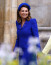 Carole Elizabeth Middleton

Carole Elizabeth Goldsmith 1955-ben született az angliai Perivale-ben.&nbsp;Ronald építőmester és Dorothy bolti eladó lányaként látta meg a napvilágot. Mindkét szülőnek erős munkamorálja volt, ami Carole-t egész gyermekkorában inspirálta. Ez az ambíció táplálta, amikor felnőtté vált, és a British Airwaysnél titkárnőből légiutas-kísérővé vált. Ott ismerkedett meg Michaellel, egy repülési diszpécserrel. 1980-ben összeházasodtak, utána fiatal anyaként Carole-t&nbsp; a gyermekei inspirálták, hogy&nbsp; 1987-ben elindítsa saját party cégét a Party Pieces néven. A cég sikeres vállalkozássá nőtte ki magát, lehetővé téve Middletonéknak, hogy gyermekeiket magániskolába küldhessék. Carole továbbra is támogatja gyerekeit, beleértve Katalin hercegnét és férjét, Vilmos herceget.
