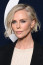 Charlize Theron karizmatikus és magabiztos fellépésének, valamint kifinomult stílusának köszönhetően büszkén mondhatja magáról, hogy világszerte ikonikus szépségnek számít.
&nbsp;
