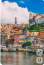 3. Portó, Portugália - Bár sokan csak a híres portói borról és a Douro folyón átívelő hidakról ismerik, Porto valójában egy fantasztikus óceánparti desztináció is egyben. A Ribeira negyed színes, csempézett házai mögül egy rövid, nosztalgikus villamosozással közvetlenül elérhető a Foz do Douro negyed, ahol az Atlanti-óceán monumentális hullámai mossák a homokos, sziklás partokat. Portó misztikus, melankolikus, mégis rendkívül modern hangulata a tenger sós illatával keveredve olyan egyedülálló élményt nyújt, ami miatt idén nyáron minden utazási bakancslista kötelező eleme lett.
3. Portó, Portugália - Bár sokan csak a híres portói borról és a Douro folyón átívelő hidakról ismerik, Porto valójában egy fantasztikus óceánparti desztináció is egyben. A Ribeira negyed színes, csempézett házai mögül egy rövid, nosztalgikus villamosozással közvetlenül elérhető a Foz do Douro negyed, ahol az Atlanti-óceán monumentális hullámai mossák a homokos, sziklás partokat. Portó misztikus, melankolikus, mégis rendkívül modern hangulata a tenger sós illatával keveredve olyan egyedülálló élményt nyújt, ami miatt idén nyáron minden utazási bakancslista kötelező eleme lett.