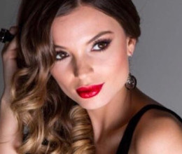 Érzéki képekkel jelenik meg a 2018-as Miss Balaton naptár