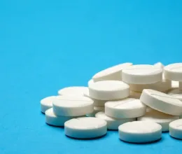 Fényérzékenységet és ekcémát is okozhatnak ezek a gyógyszerek, több száz készítményről van szó 