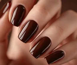 Mindenki ezt kéri most a körmösétől: kövesd te is a legédesebb decemberi körömtrendet