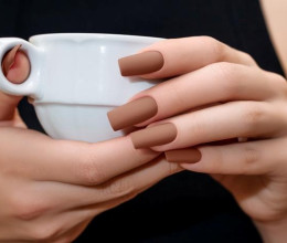 6 elképesztően gyönyörű matt körömtrend novemberre, amit imádunk