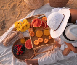 Hivatalosan is ez a nyár rejtett szupergyümölcse, csodát tesz a bélrendszereddel és a bőröddel is