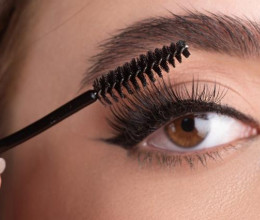 Eddig mind rosszul tudtuk: Így kell helyesen használni a szempillaspirált a hosszú és dús pillákért