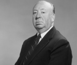 Alfred Hitchcock vacsorapartijai legendásak voltak, de annál bizarrabbak: hátborzongató, amit a vendégeknek el kellett viselniük Alfred Hitchcock vacsorapartijai legendásak voltak, de annál bizarrabbak: hátborzongató, amit a vendégeknek el kellett viselniük